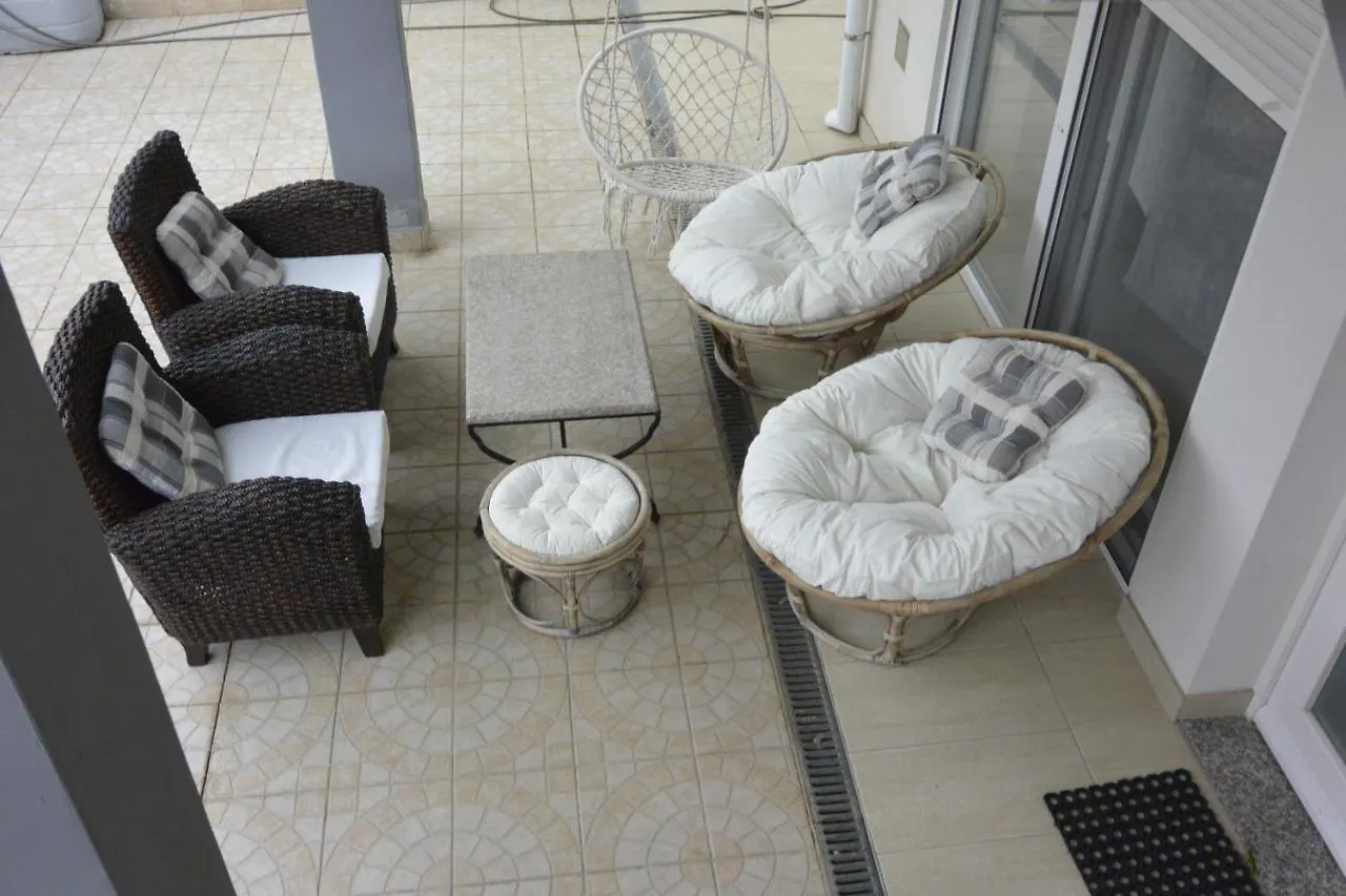Apartments Lili Flora Zadar