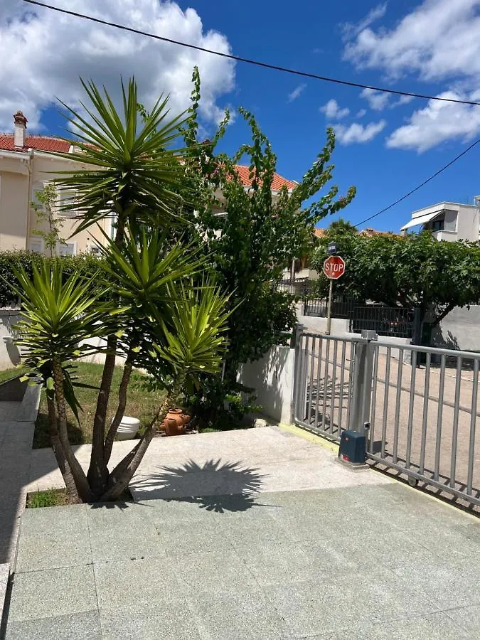 Apartments Lili Flora Croatia